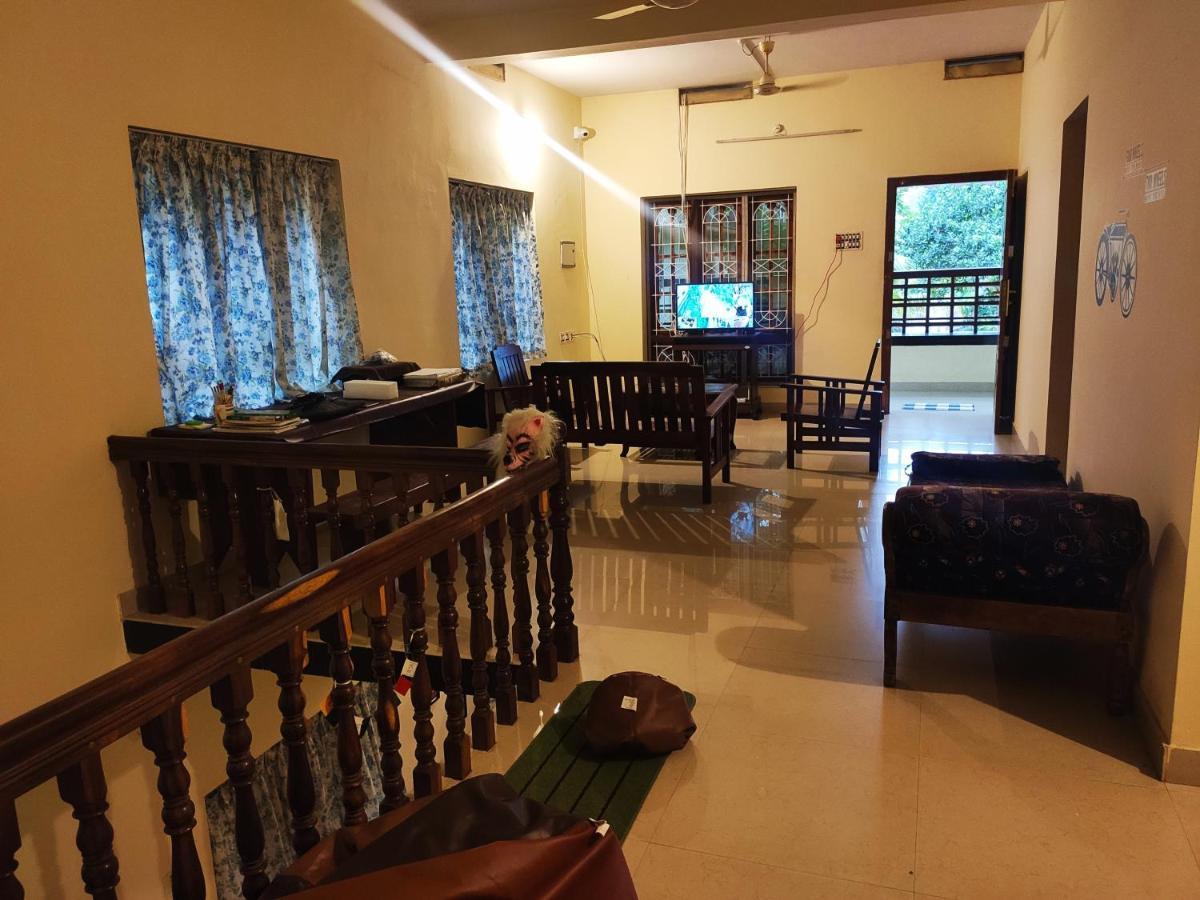Happy Buddha Homestay バルカラ エクステリア 写真