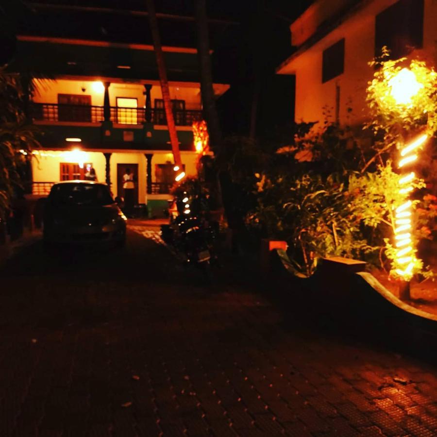 Happy Buddha Homestay バルカラ エクステリア 写真