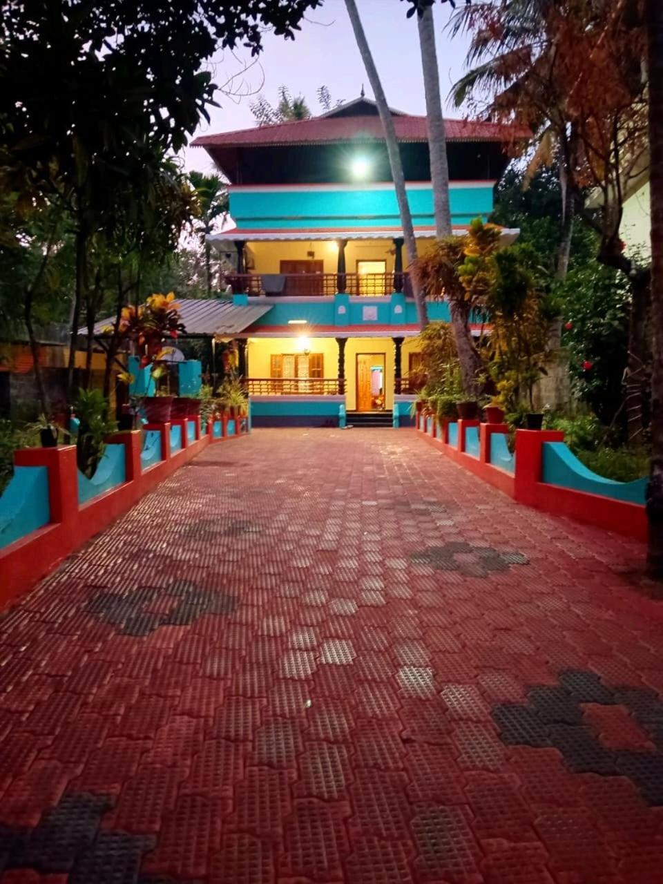 Happy Buddha Homestay バルカラ エクステリア 写真