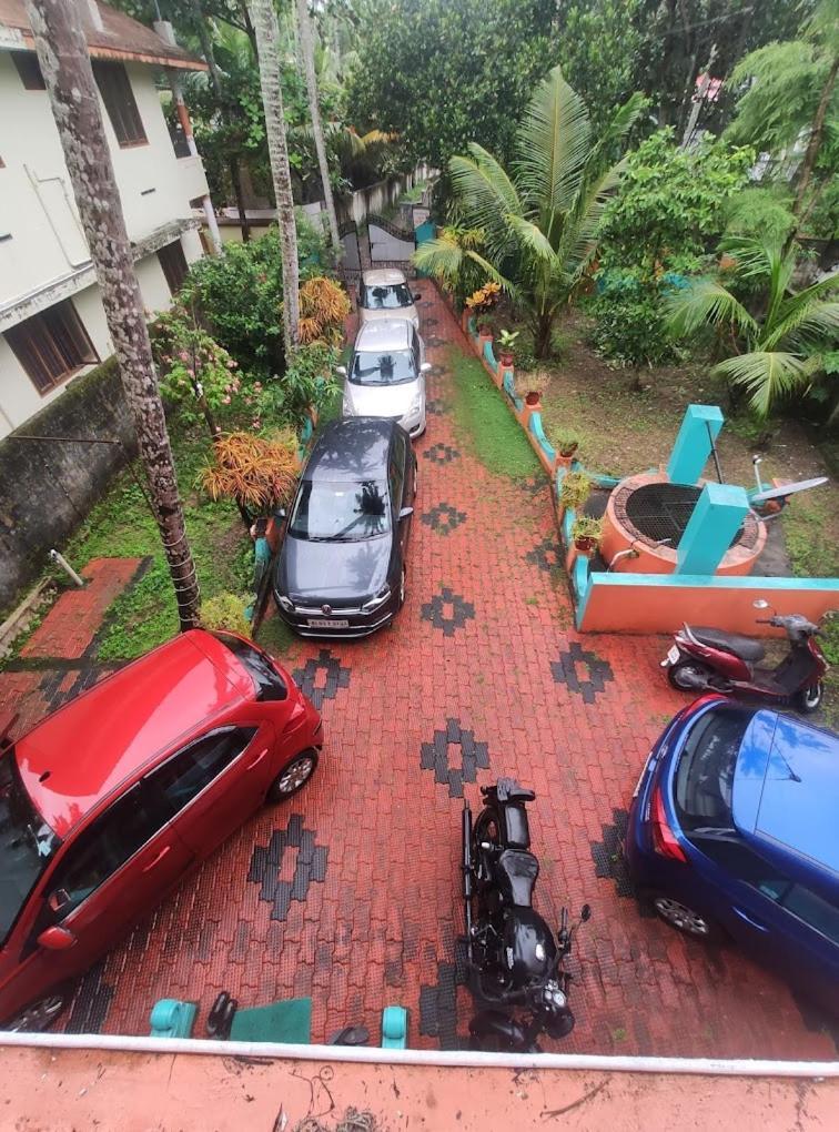 Happy Buddha Homestay バルカラ エクステリア 写真