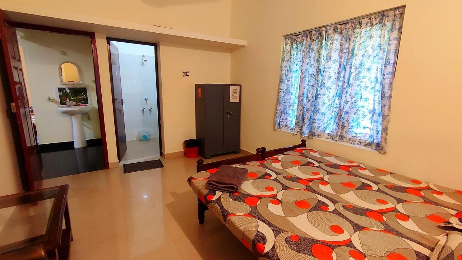 Happy Buddha Homestay バルカラ エクステリア 写真